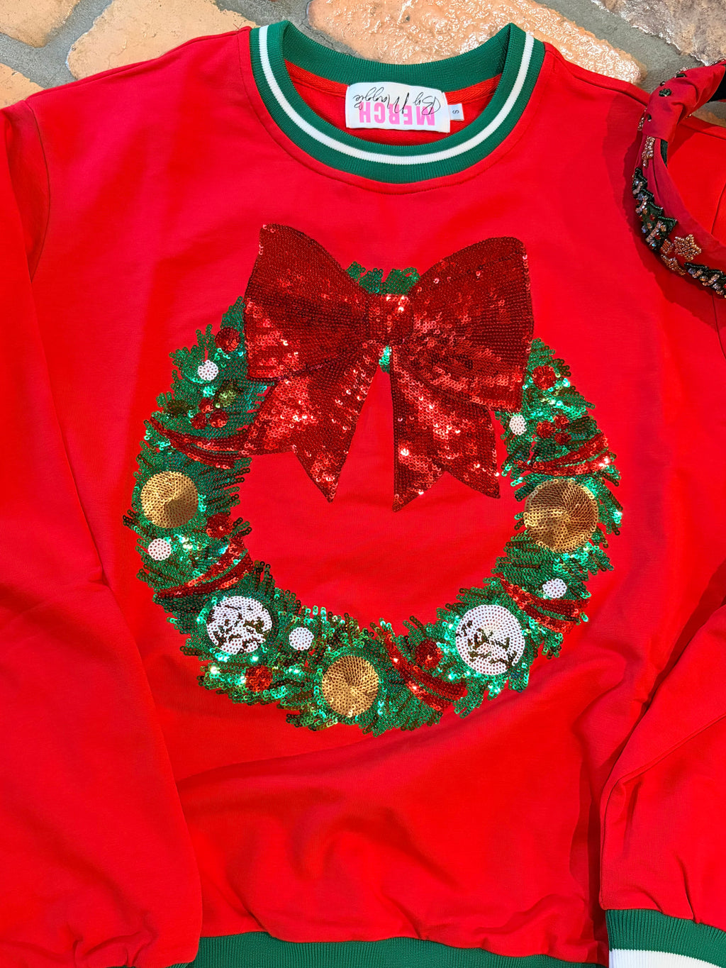 Retro Red Wreath Christmas Sweatshirt