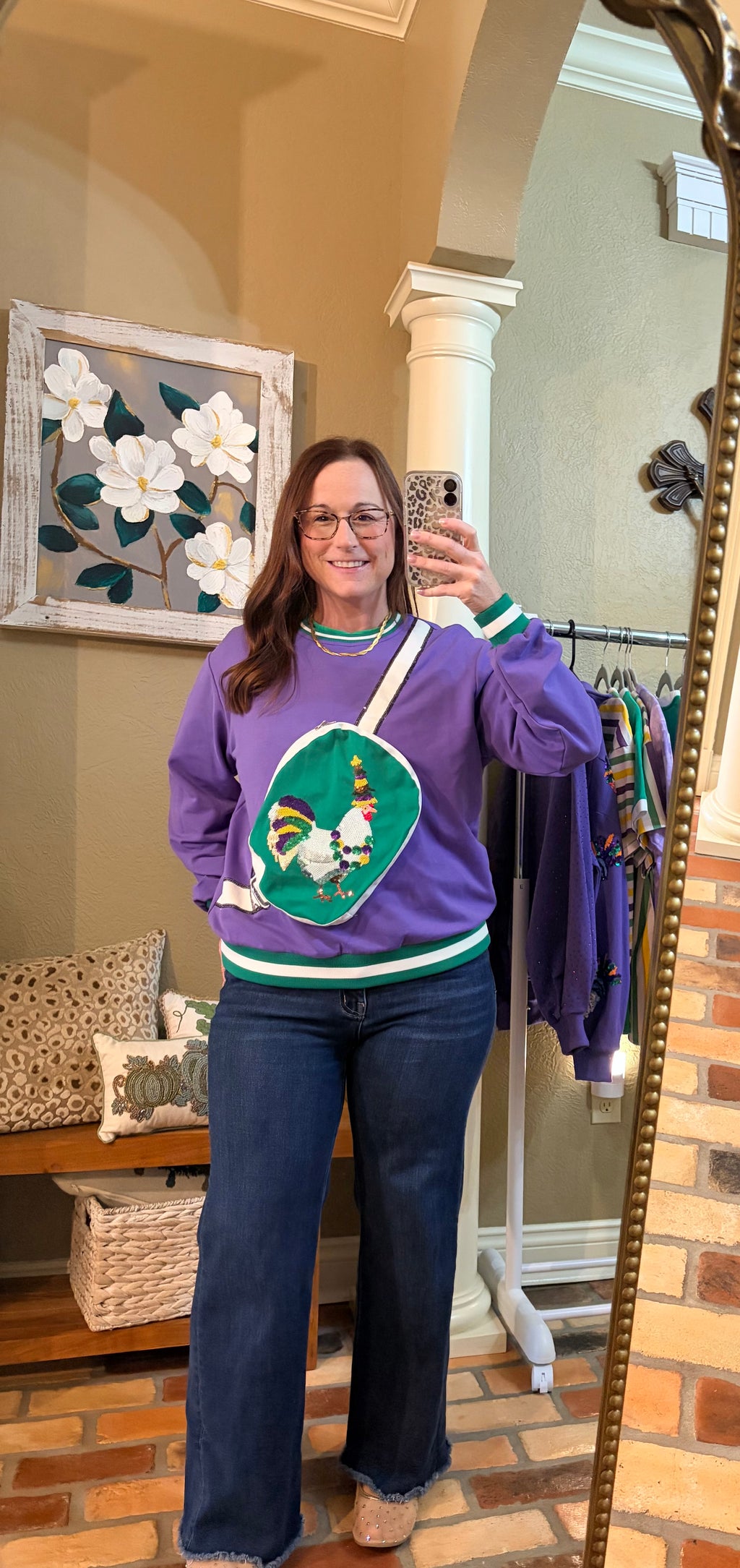 Funky chicken crossbody Sweatshirt (pre-order)