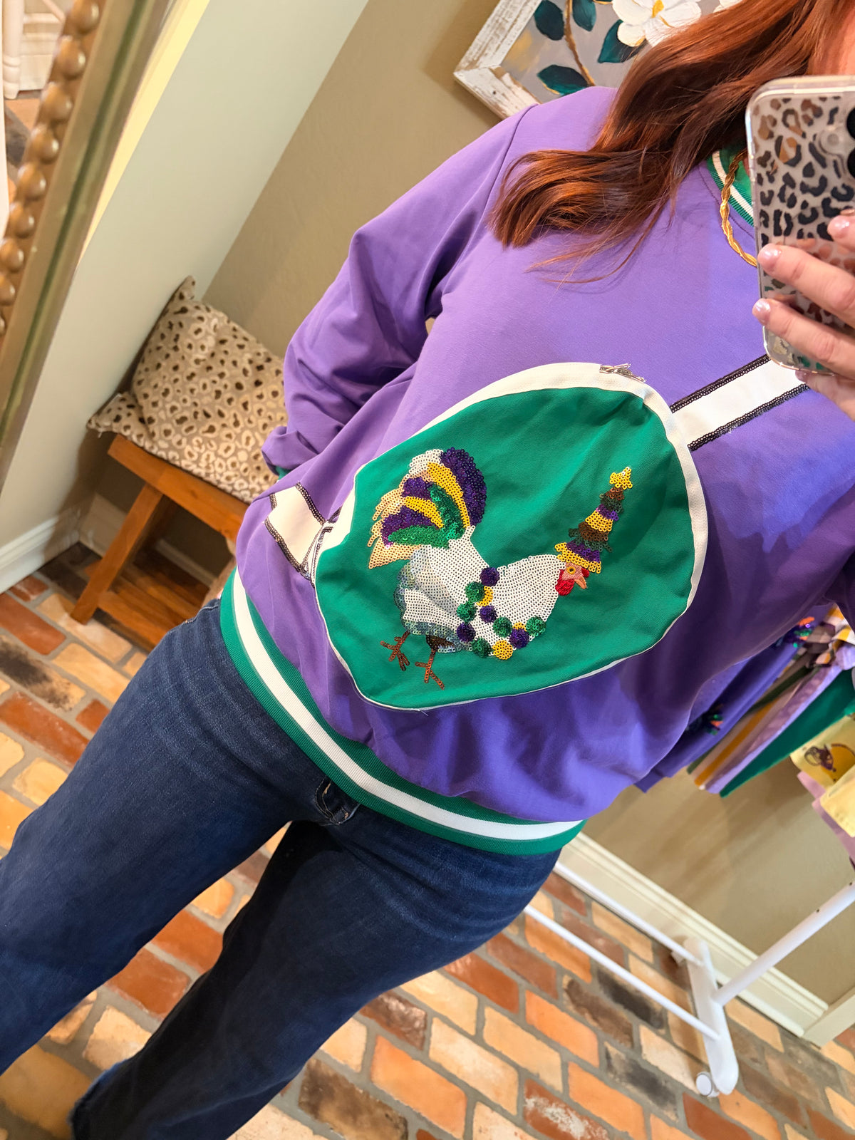 Funky chicken crossbody Sweatshirt (pre-order)