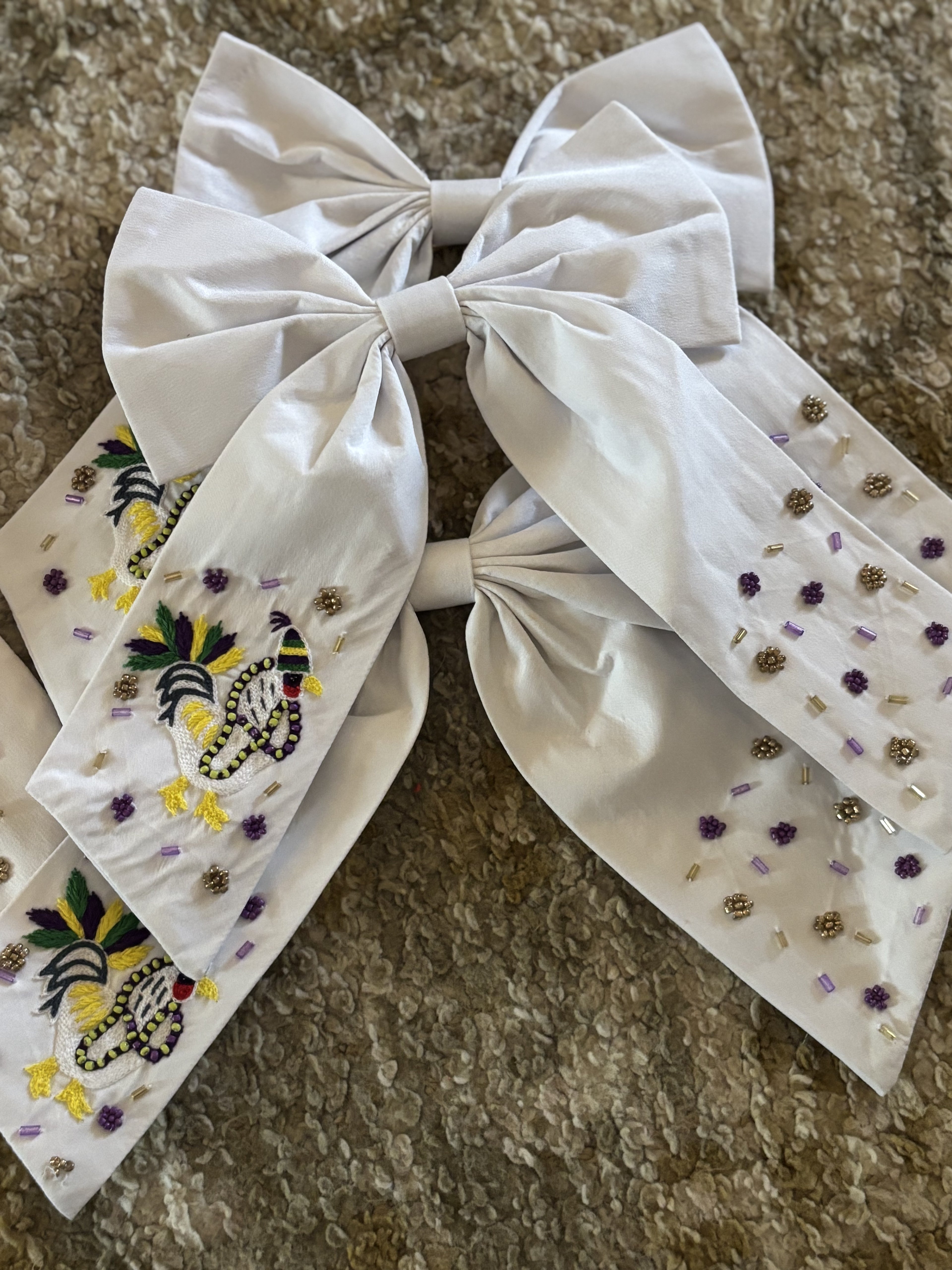 Chicken bow
